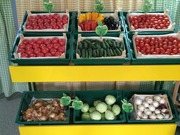 Стелаж витрина для овощей и фруктов